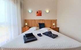 Castelos Beach Apartment 1